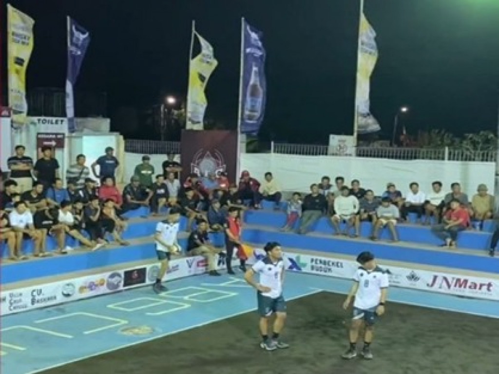 Tim Voli Putra Pandu Banjar Dukuh Ikuti Perlombaan ABG Cup VI 2024 di Desa Buduk